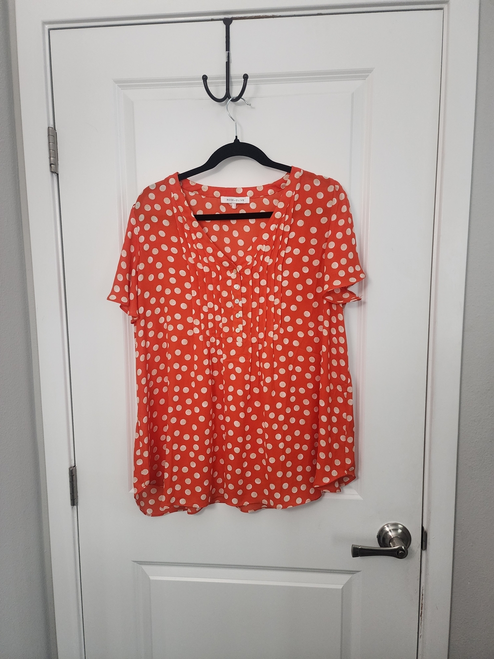 5/$25 Rose & Olive Orange Polka Dot Flutter Sleeve Blouse